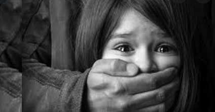 black and white image, closeup of a man covering mouth of little girl with his hand